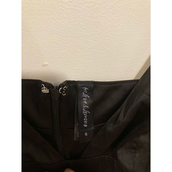 ‎For love and lemons black satin bodysuit - Picture 3 of 6